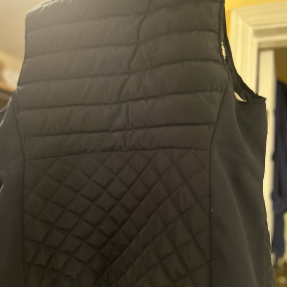 Ladies Navy Blue sleeveless vest, size L. Excellent condition. - Picture 2 of 5